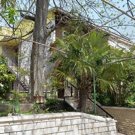 Mariza 2235 Apartamento Pula